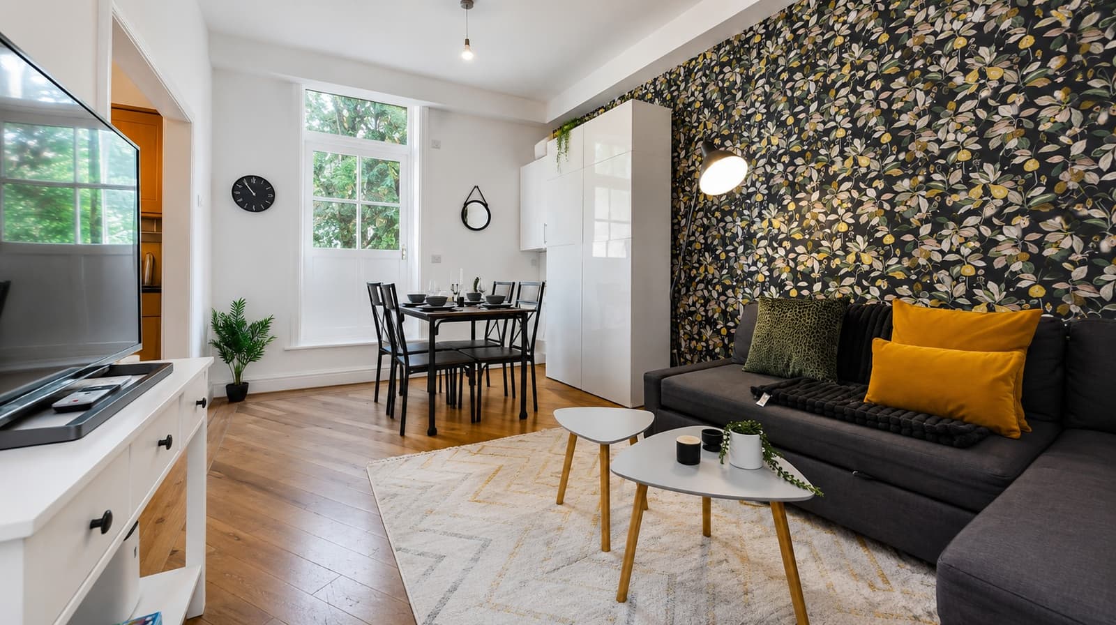 Cozy Nook - Cheap Places to Stay in London