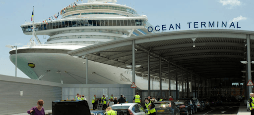 Chauffeur Driven Cruise Transfers from Luton Airport to Southampton