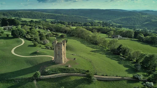 Travelling From Luton Airport to Explore the Cotswolds