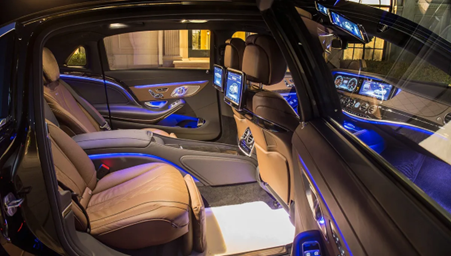 How Chauffeur Services Offer a ‘Hotel on Wheels’ Experience with Onboard Amenities